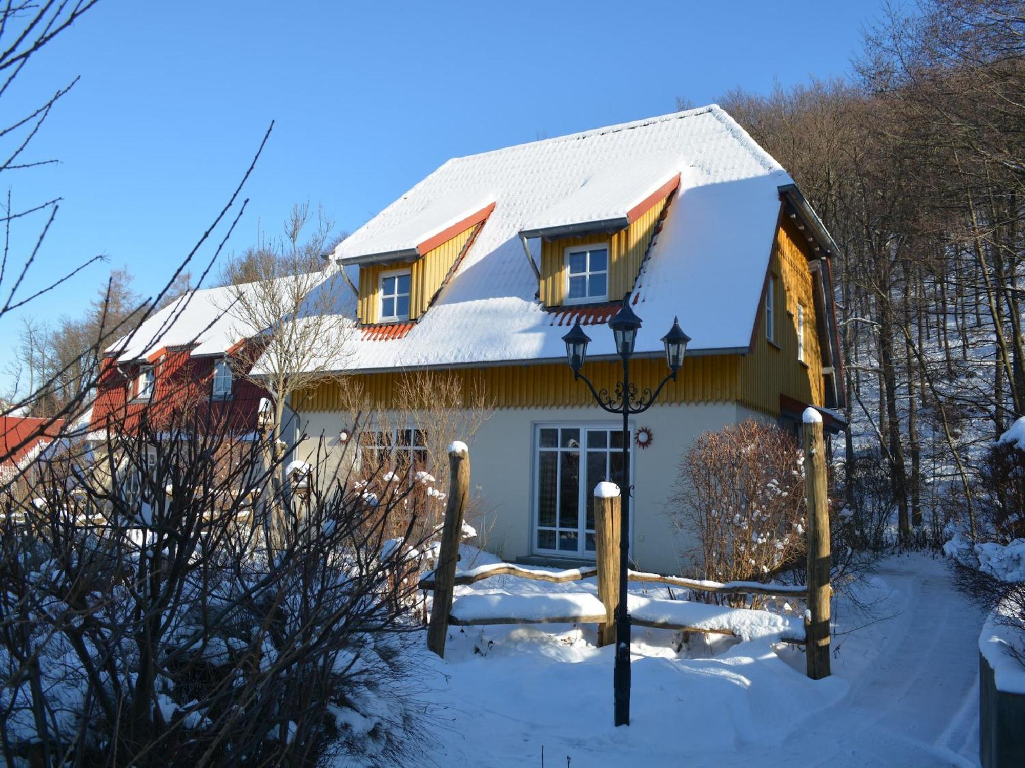 Holiday Home In Wernigerode With A Shared Pool Esterno foto